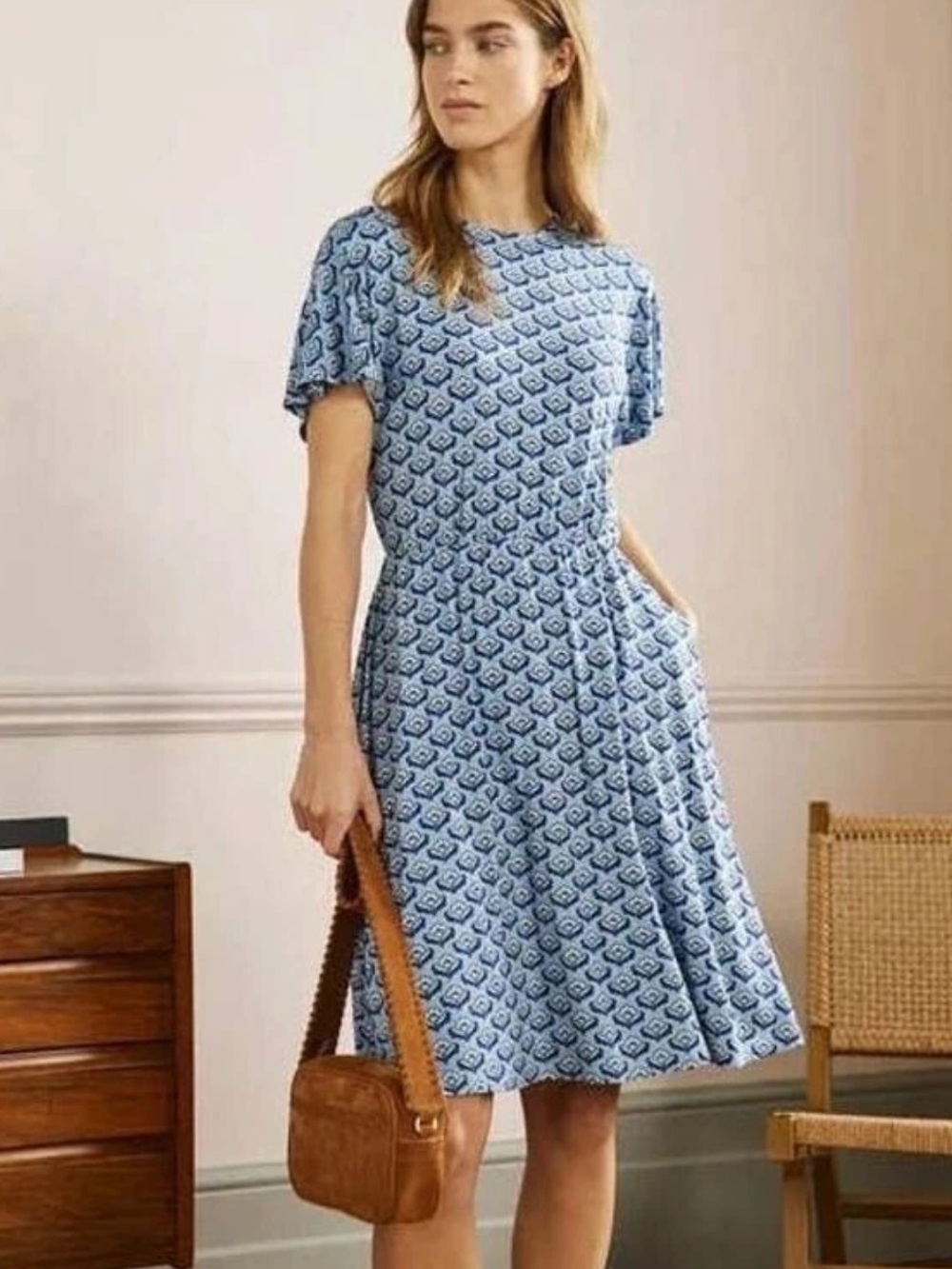 Boden blue dress short sleeve knit floral